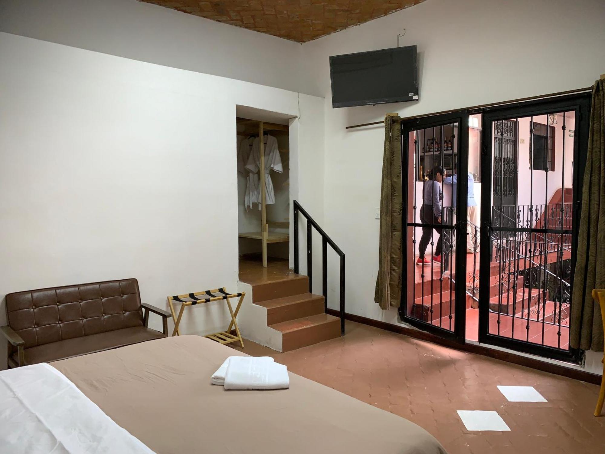 סאן מיגל דה אלנדה Aparthotel Sarita Centro Historico Sma מראה חיצוני תמונה